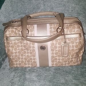 🔇 Sale $30 Coach Purse
